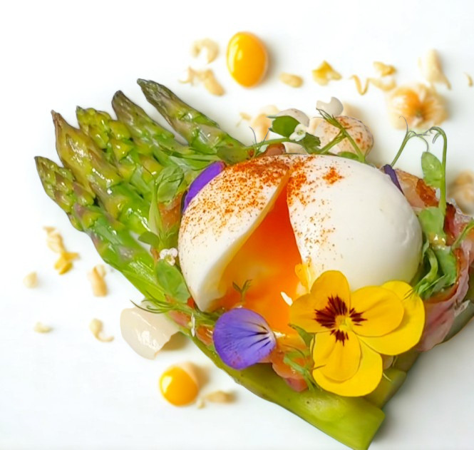  Asperge oeuf mollet